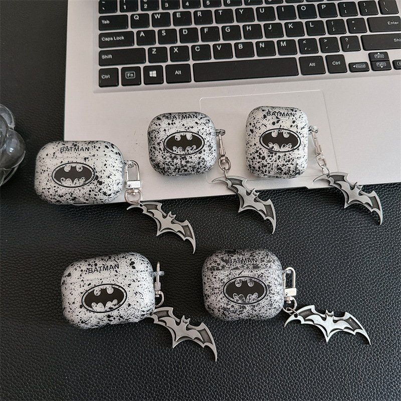 Airpod Case Cover - เคสสำหรับ Airpods 4, เคสหูฟังลายการ์ตูนแบทแมน 3 มิติ